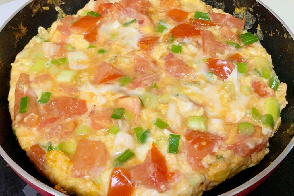 番茄烘蛋做法｜營養美味的「番茄烘蛋食譜」，用氣炸鍋也很方便 @飛天璇的口袋