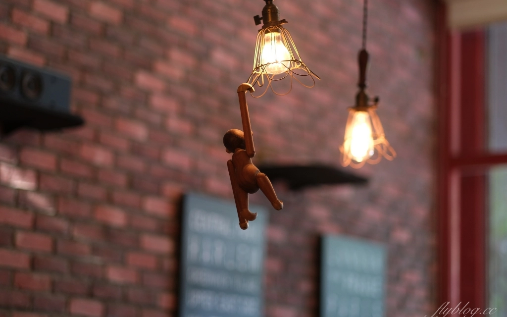 拿翹咖啡｜台中肉桂捲控推薦，隱身於勤美商圈巷弄裡的咖啡館 @飛天璇的口袋