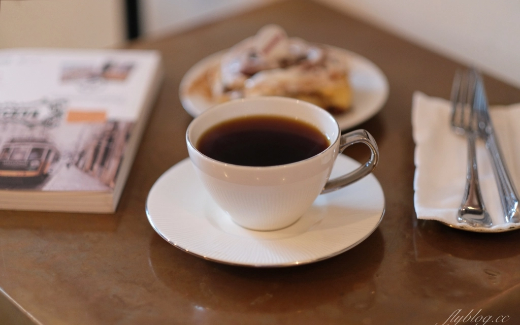 拿翹咖啡｜台中肉桂捲控推薦，隱身於勤美商圈巷弄裡的咖啡館 @飛天璇的口袋