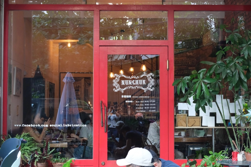 拿翹咖啡｜台中肉桂捲控推薦，隱身於勤美商圈巷弄裡的咖啡館 @飛天璇的口袋