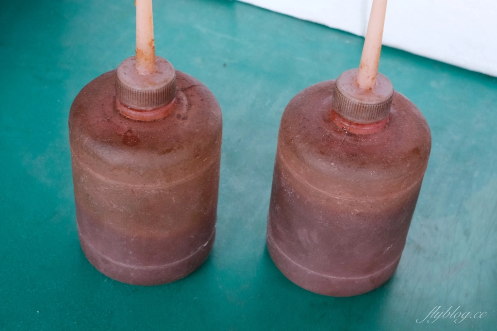 台中后里｜山東蔥油餅．位於低調的民宅內，在地人才知道的韭菜盒子蔥油餅 @飛天璇的口袋