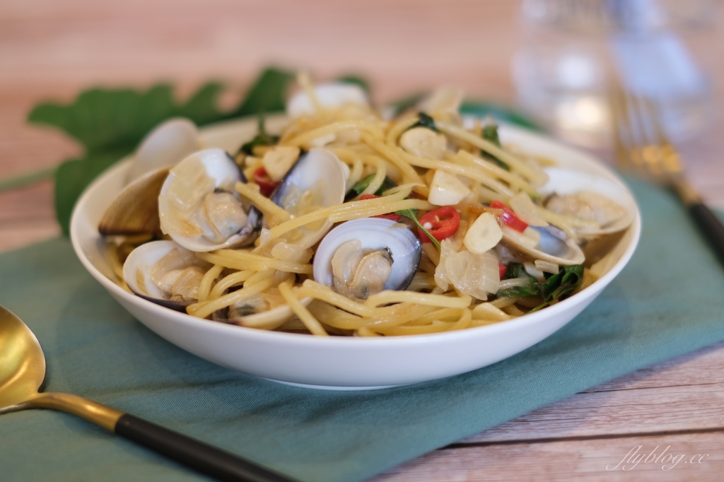 白酒蛤蠣義大利麵食譜｜專業廚師教我的白酒蛤蠣義大利麵做法 @飛天璇的口袋