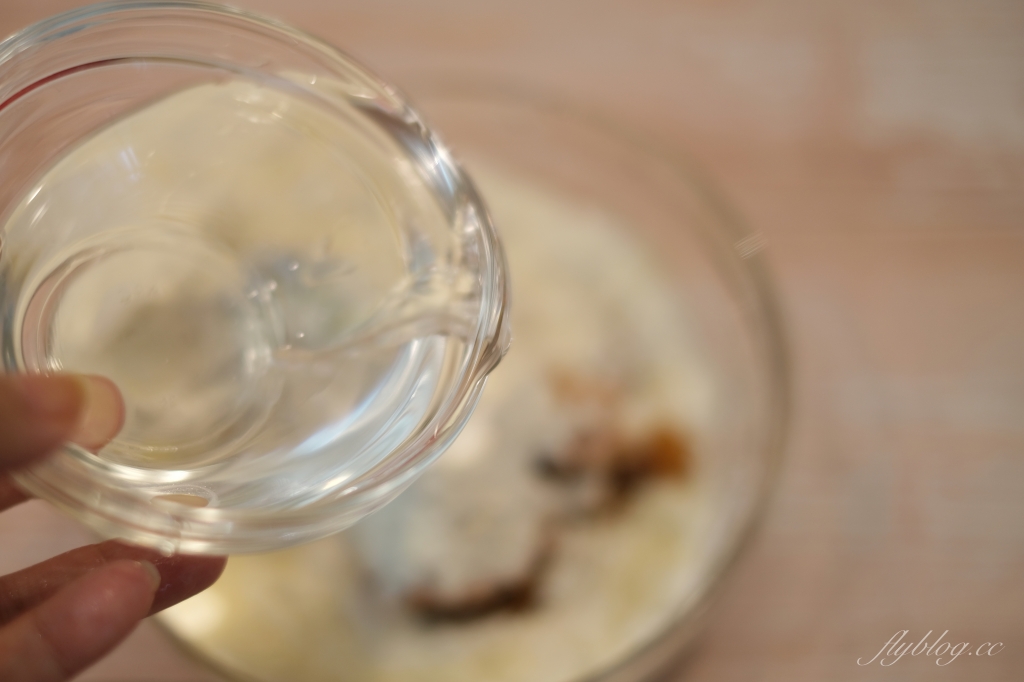 韓式煎餅做法｜複刻尹食堂2裡的泡菜鮪魚煎餅，這樣做的韓式煎餅做法酥脆好吃 @飛天璇的口袋