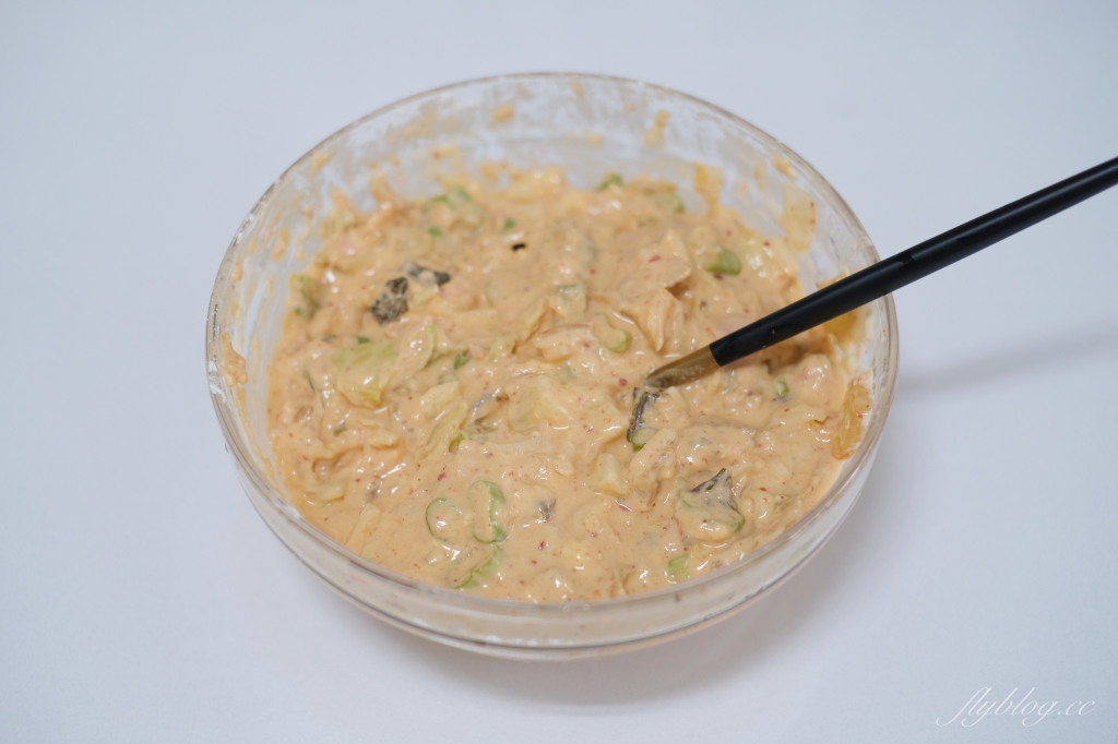 韓式煎餅做法｜複刻尹食堂2裡的泡菜鮪魚煎餅，這樣做的韓式煎餅做法酥脆好吃 @飛天璇的口袋