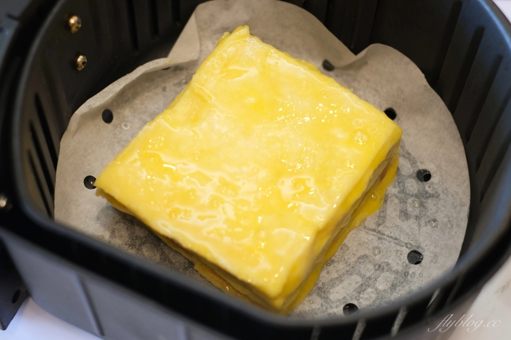 港式西多式做法｜氣炸鍋港式西多式食譜，直接把香港茶餐廳西多士端上桌 @飛天璇的口袋