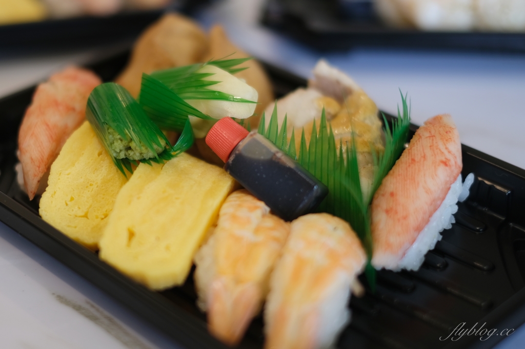 藏壽司外帶｜藏壽司外帶餐盒直接送扭蛋，滿500再送一顆，6款外帶餐盒品項 @飛天璇的口袋