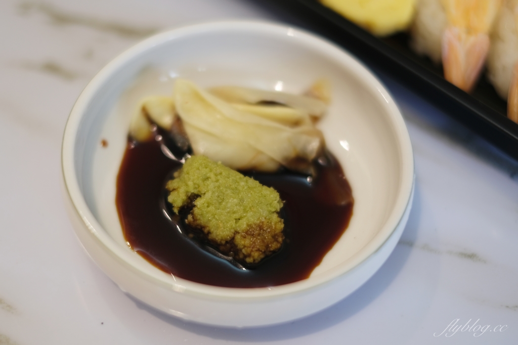 藏壽司外帶｜藏壽司外帶餐盒直接送扭蛋，滿500再送一顆，6款外帶餐盒品項 @飛天璇的口袋