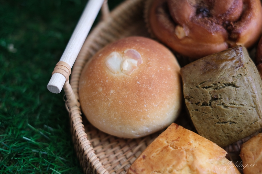 台中西區|小皮球麵包甜點.一開放訂購就秒殺,社區大樓的麵包甜點店 @飛天璇的口袋 台中西區|小皮球麵包甜點.一開放訂購就秒殺,社區大樓的麵包甜點店 @飛天璇的口袋