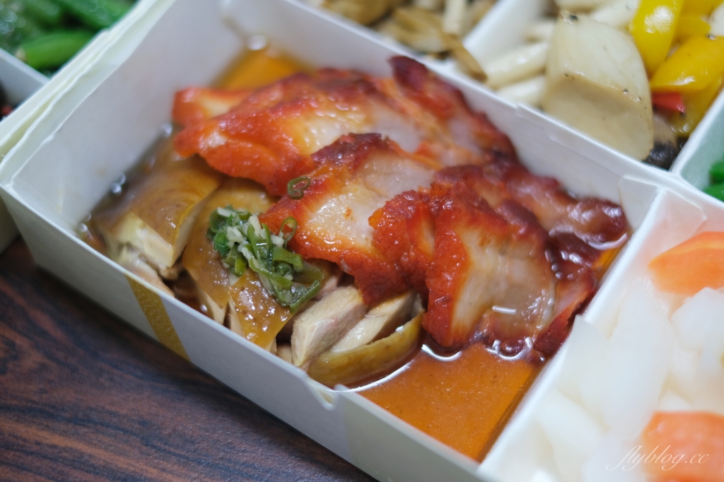 台中西屯｜頂園全鴨坊外帶便當 不用$200元就可以品嚐米其林餐盤推薦的美味烤鴨 @飛天璇的口袋