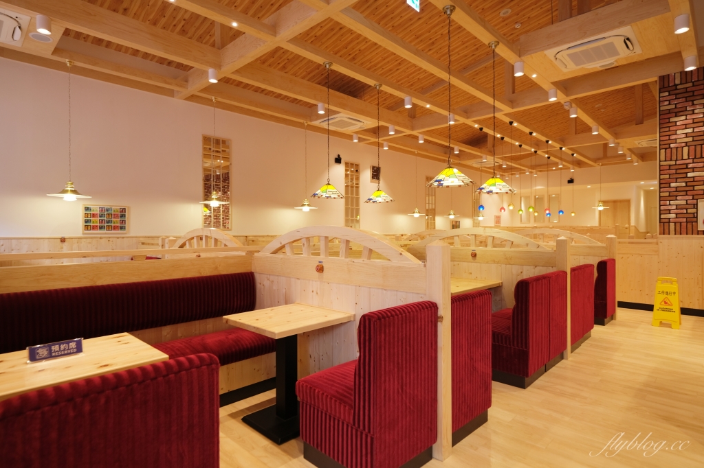 【台中南屯】客美多咖啡館 Komeda’s Coffee~來自日本名古屋的「客美多咖啡館」11點前買咖啡送早餐 @飛天璇的口袋