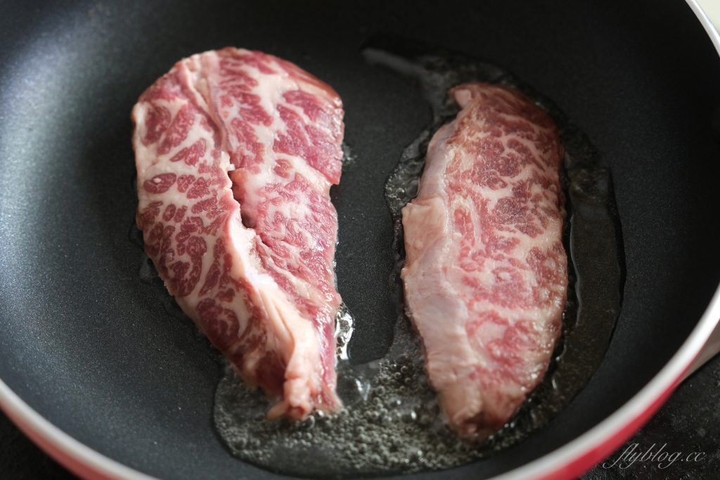 韓式酢醬麵做法｜電影寄生上流的「韓牛酢醬麵食譜」，浣熊酢醬烏龍麵一鍋到底 @飛天璇的口袋