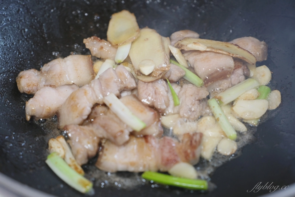 醬燒五花肉做法｜簡單又好吃的醬燒五花肉食譜，大人下酒小孩下飯 @飛天璇的口袋