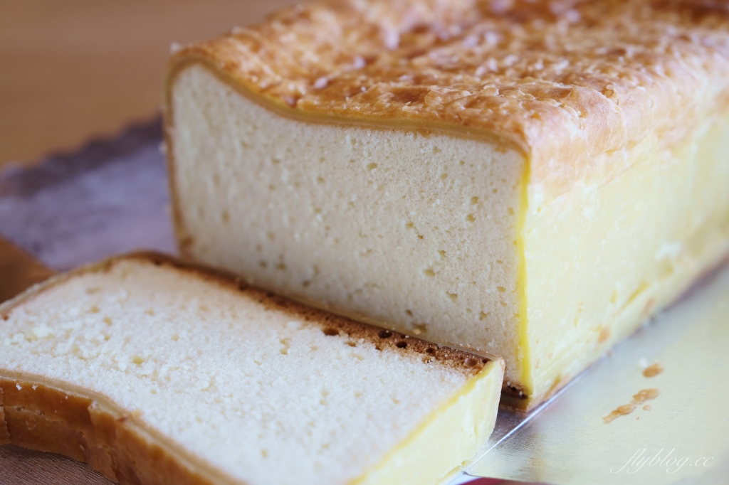 台北大安｜百合麵包園．據說是台北人才知道的伴手禮，超人氣鎮店之寶起酥蛋糕 @飛天璇的口袋