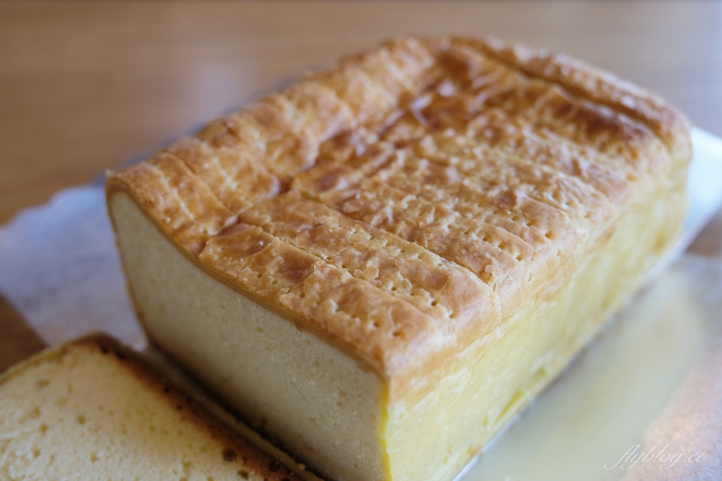 台北大安｜百合麵包園．據說是台北人才知道的伴手禮，超人氣鎮店之寶起酥蛋糕 @飛天璇的口袋