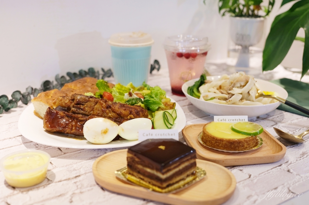 【台中西屯】堁夏咖啡，家裡也可以品嚐美味下午茶，骨肉分離的肋排好好吃 @飛天璇的口袋