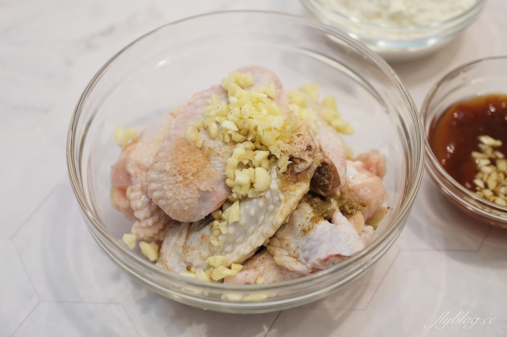 韓式炸雞做法｜完尹食堂2的炸雞被燒到，簡單的「韓式炸雞食譜」易上手 @飛天璇的口袋