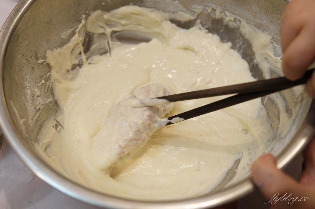 韓式炸雞做法｜完尹食堂2的炸雞被燒到，簡單的「韓式炸雞食譜」易上手 @飛天璇的口袋