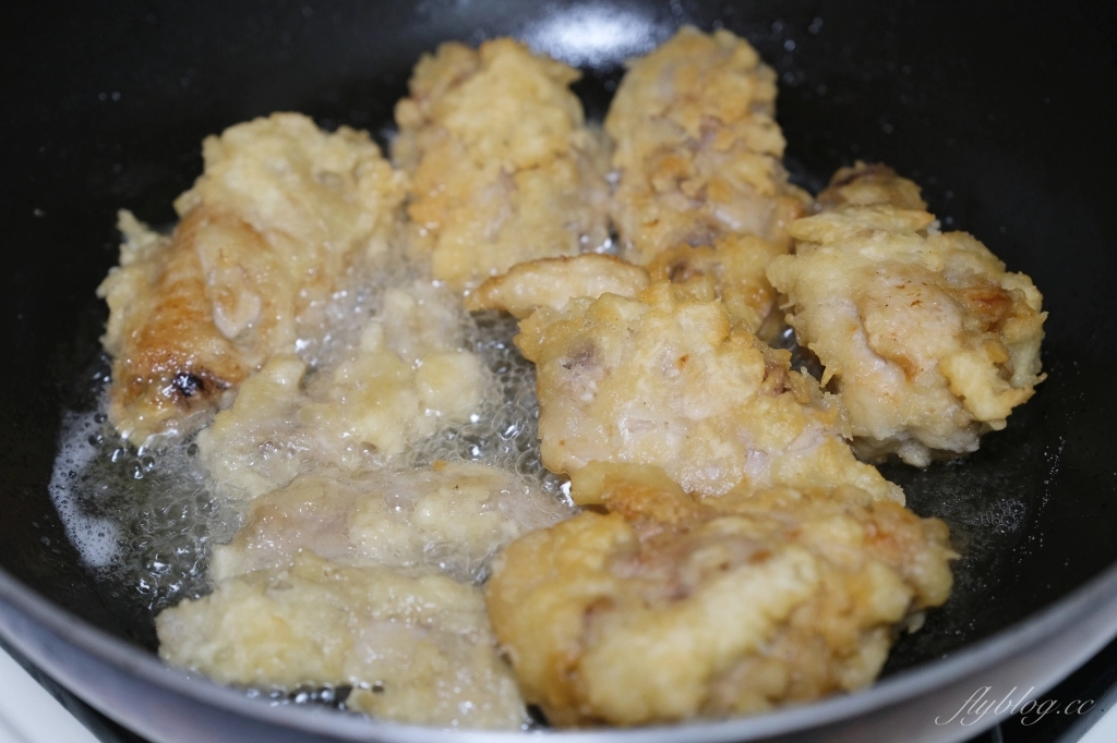韓式炸雞做法｜完尹食堂2的炸雞被燒到，簡單的「韓式炸雞食譜」易上手 @飛天璇的口袋