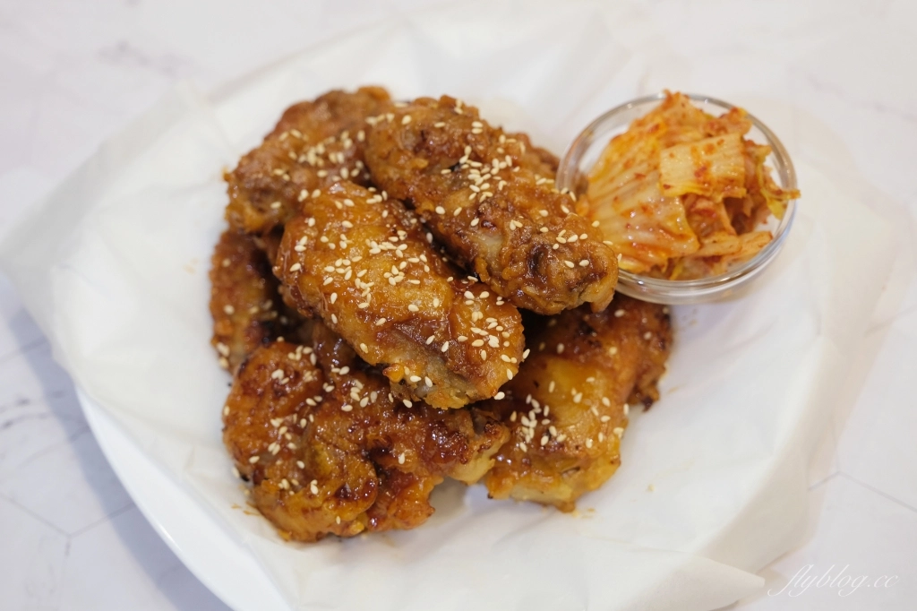 韓式炸雞做法｜完尹食堂2的炸雞被燒到，簡單的「韓式炸雞食譜」易上手 @飛天璇的口袋
