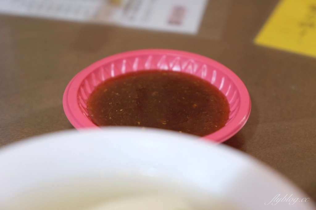 北斗楊炸物|北斗在地80年的炸物店,傳承至第四代的美味,一開始營業就排隊 @飛天璇的口袋 北斗楊炸物|北斗在地80年的炸物店,傳承至第四代的美味,一開始營業就排隊 @飛天璇的口袋