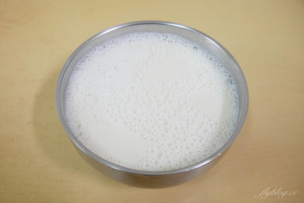 台中北區|巨人傳統早餐.燒餅油條真的好吃,顛覆我對燒餅的印象 @飛天璇的口袋 台中北區|巨人傳統早餐.燒餅油條真的好吃,顛覆我對燒餅的印象 @飛天璇的口袋