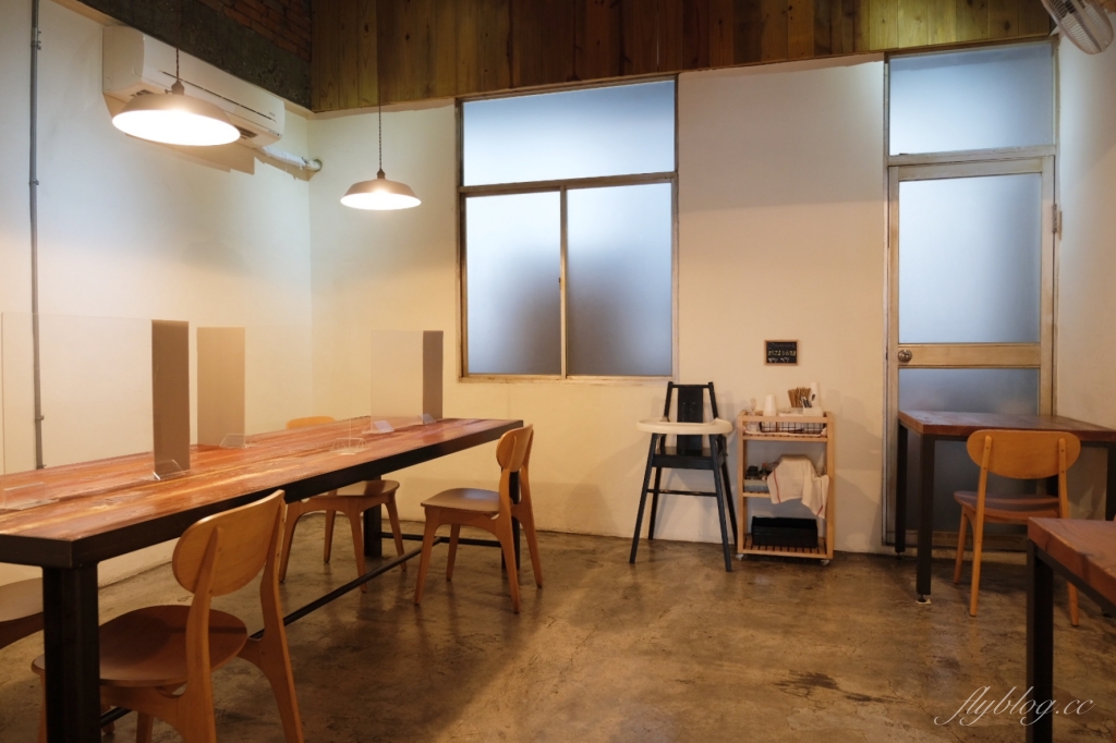 【台中西區】家溫度，每日供應7~8種不同湯品，把飯桌上的配角變主角(已歇業) @飛天璇的口袋