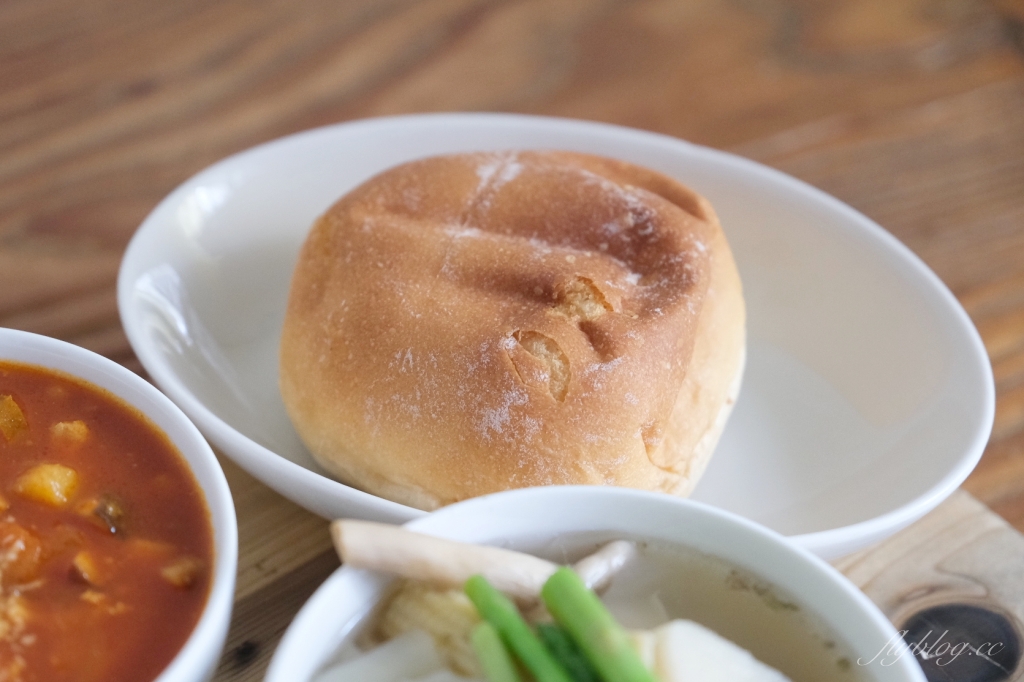 【台中西區】家溫度，每日供應7~8種不同湯品，把飯桌上的配角變主角(已歇業) @飛天璇的口袋