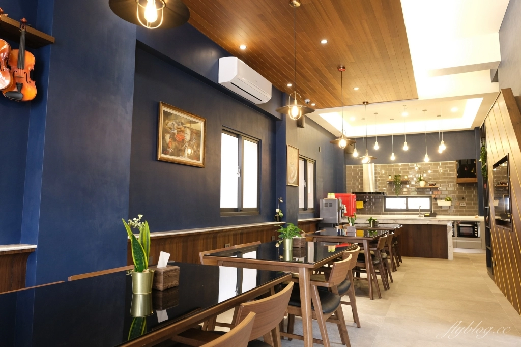 屏東小琉球｜小琉球皮亞諾旅店，小琉球新民宿，頂樓擁有露天游泳池 @飛天璇的口袋