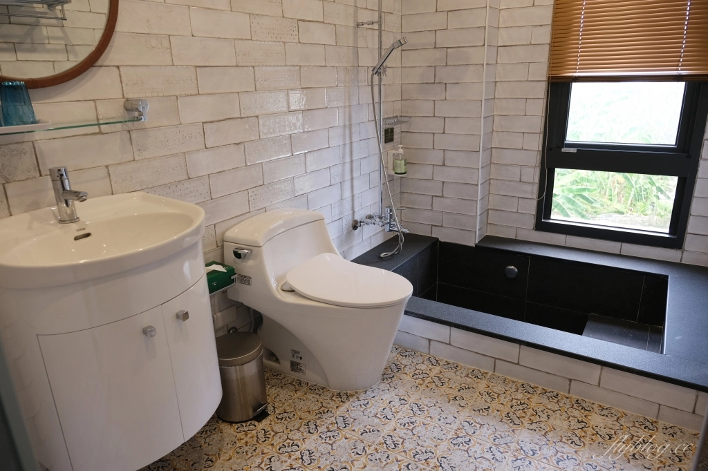 屏東小琉球｜小琉球皮亞諾旅店，小琉球新民宿，頂樓擁有露天游泳池 @飛天璇的口袋