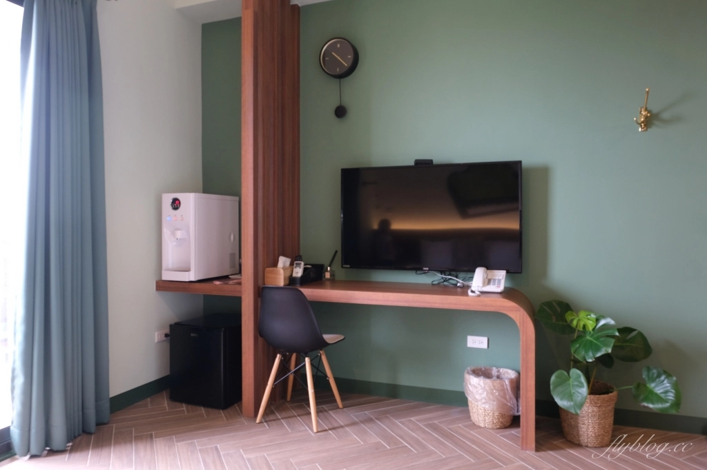 屏東小琉球｜小琉球皮亞諾旅店，小琉球新民宿，頂樓擁有露天游泳池 @飛天璇的口袋