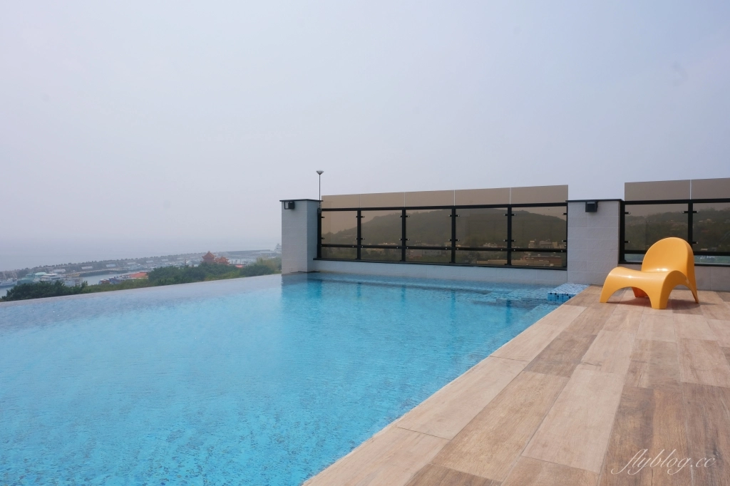 屏東小琉球｜小琉球皮亞諾旅店，小琉球新民宿，頂樓擁有露天游泳池 @飛天璇的口袋