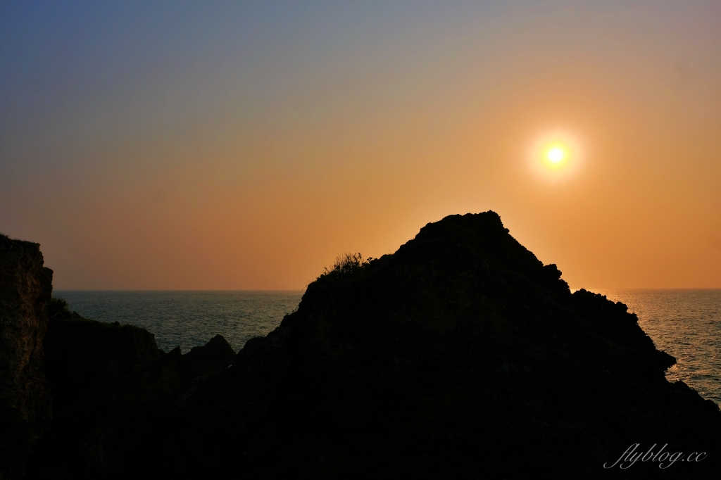 永安橋遺址｜小琉球最棒的欣賞落日秘境，遠古流傳的珊瑚岩 @飛天璇的口袋