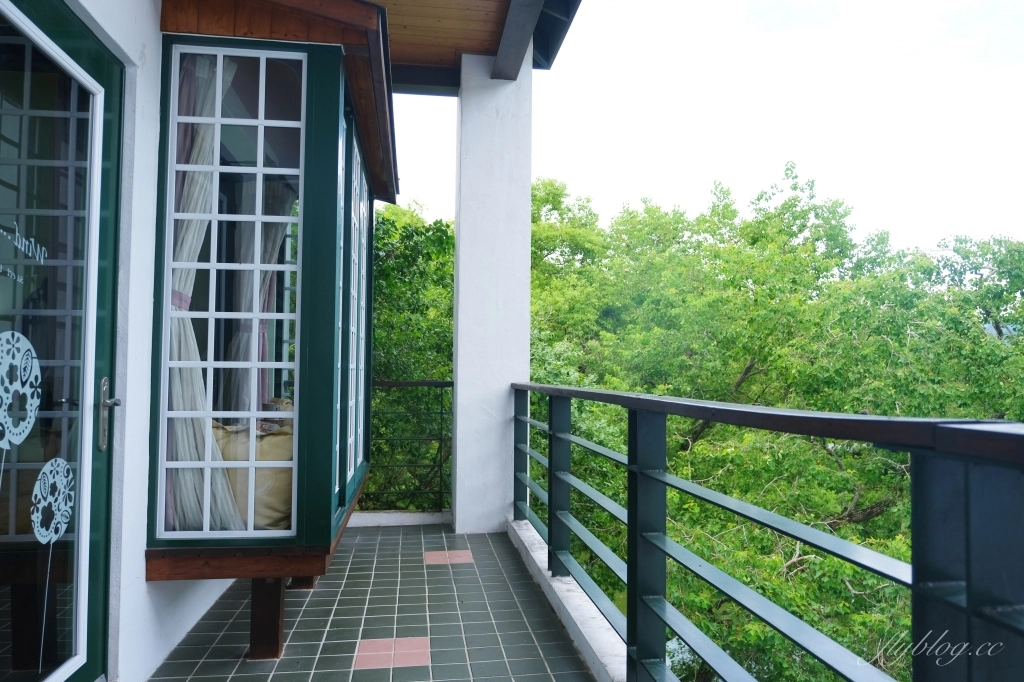 苗栗大湖|湖畔花時間.依山傍水的景觀民宿,還有療癒的露天溫泉 @飛天璇的口袋 苗栗大湖|湖畔花時間.依山傍水的景觀民宿,還有療癒的露天溫泉 @飛天璇的口袋