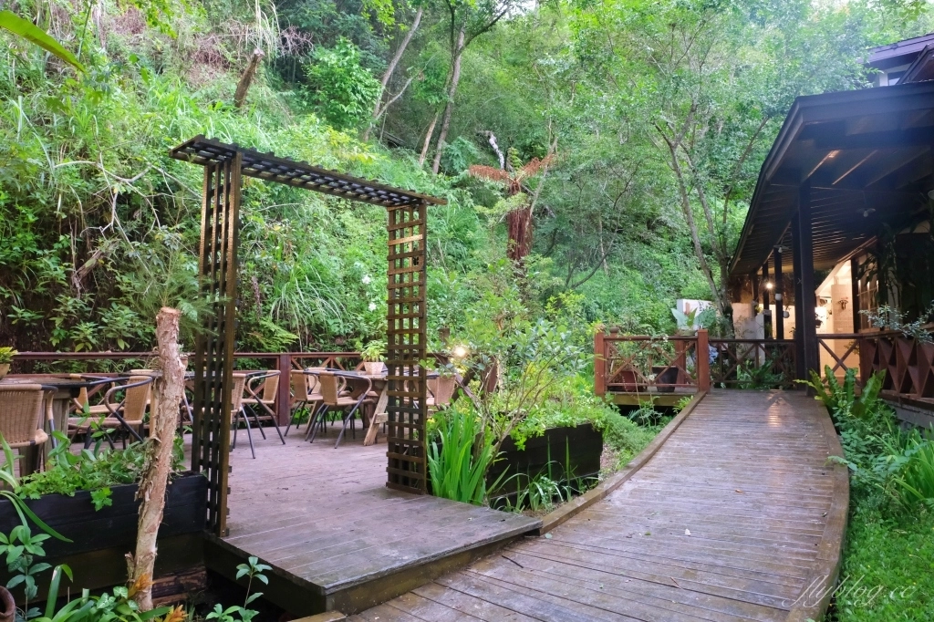 苗栗大湖|湖畔花時間.依山傍水的景觀民宿,還有療癒的露天溫泉 @飛天璇的口袋 苗栗大湖|湖畔花時間.依山傍水的景觀民宿,還有療癒的露天溫泉 @飛天璇的口袋