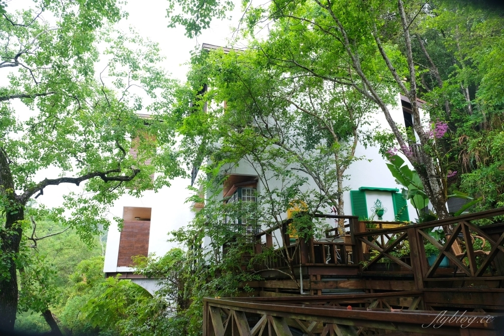 苗栗大湖|湖畔花時間.依山傍水的景觀民宿,還有療癒的露天溫泉 @飛天璇的口袋 苗栗大湖|湖畔花時間.依山傍水的景觀民宿,還有療癒的露天溫泉 @飛天璇的口袋