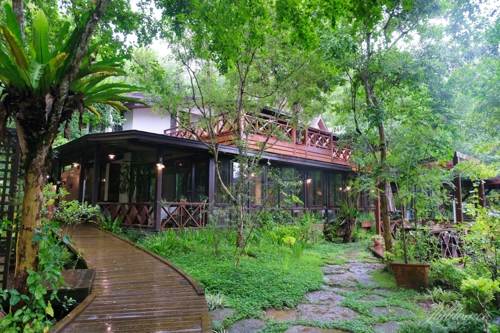 苗栗大湖|湖畔花時間.依山傍水的景觀民宿,還有療癒的露天溫泉 @飛天璇的口袋 苗栗大湖|湖畔花時間.依山傍水的景觀民宿,還有療癒的露天溫泉 @飛天璇的口袋