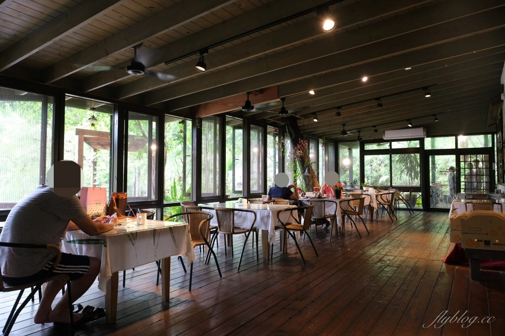 苗栗大湖|湖畔花時間.依山傍水的景觀民宿,還有療癒的露天溫泉 @飛天璇的口袋 苗栗大湖|湖畔花時間.依山傍水的景觀民宿,還有療癒的露天溫泉 @飛天璇的口袋