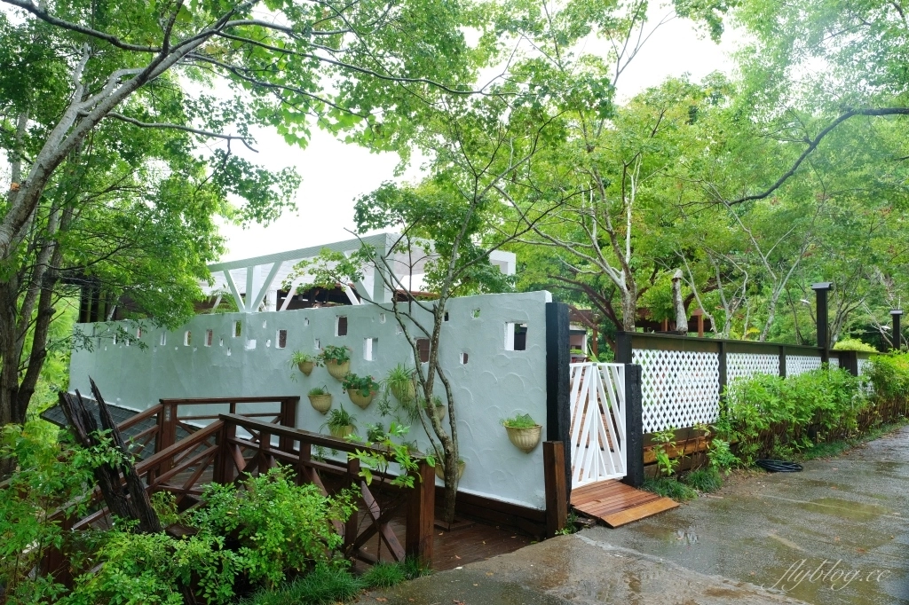 苗栗大湖|湖畔花時間.依山傍水的景觀民宿,還有療癒的露天溫泉 @飛天璇的口袋 苗栗大湖|湖畔花時間.依山傍水的景觀民宿,還有療癒的露天溫泉 @飛天璇的口袋