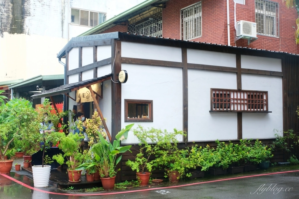 台中西區｜模範貝果，模範街超人氣貝果專賣店，顛覆視覺與味覺的美味 @飛天璇的口袋