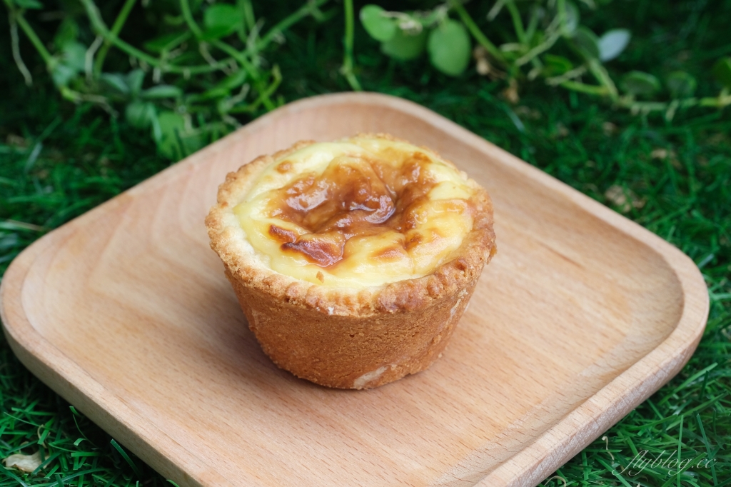 台中西區｜模範貝果，模範街超人氣貝果專賣店，顛覆視覺與味覺的美味 @飛天璇的口袋