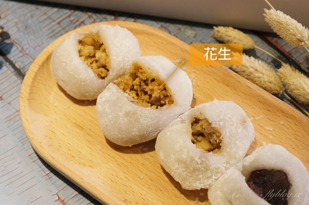 彰化美食｜大元麻糬．隱身城隍廟旁老餅店，彰化人氣最高的鹹麻糬 @飛天璇的口袋