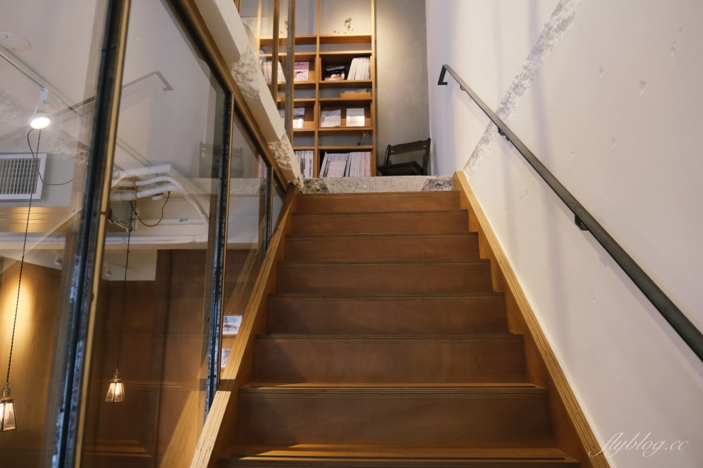 台中南屯｜ 青春漢堡 Aoharu Burger，創業十年田樂最新品牌，揉和日本洋食創作新樣態日式西餐 @飛天璇的口袋