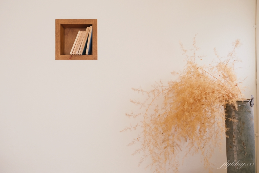 台中南屯｜ 青春漢堡 Aoharu Burger，創業十年田樂最新品牌，揉和日本洋食創作新樣態日式西餐 @飛天璇的口袋