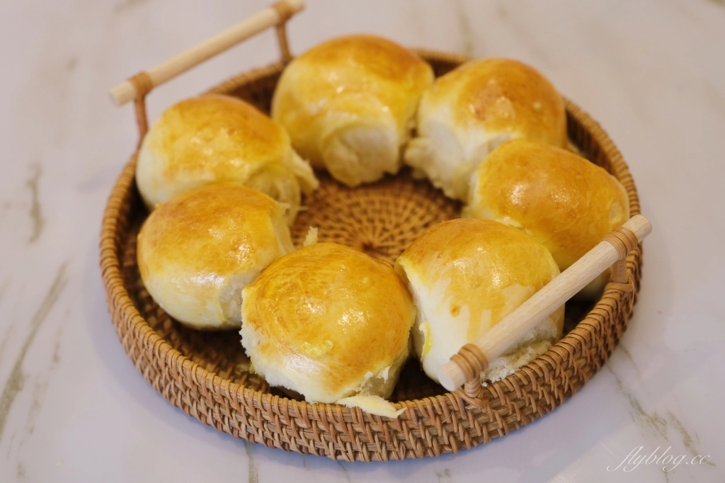 食譜分享｜手撕麵包做法，用氣炸烤箱做手撕麵包，新手最簡單的麵包烘焙 @飛天璇的口袋