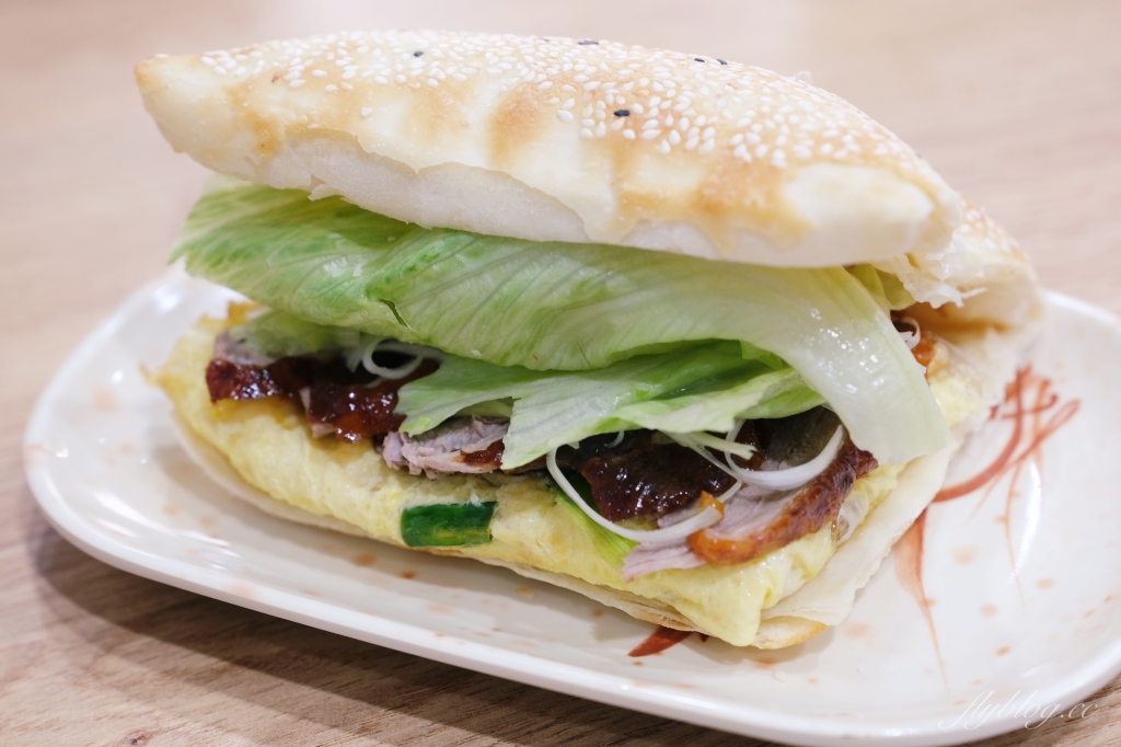 【台中南屯】炳修豆漿,早餐店也賣烤鴨,一大早就吃得到,夜貓子也有好去處 @飛天璇的口袋 【台中南屯】炳修豆漿,早餐店也賣烤鴨,一大早就吃得到,夜貓子也有好去處 @飛天璇的口袋