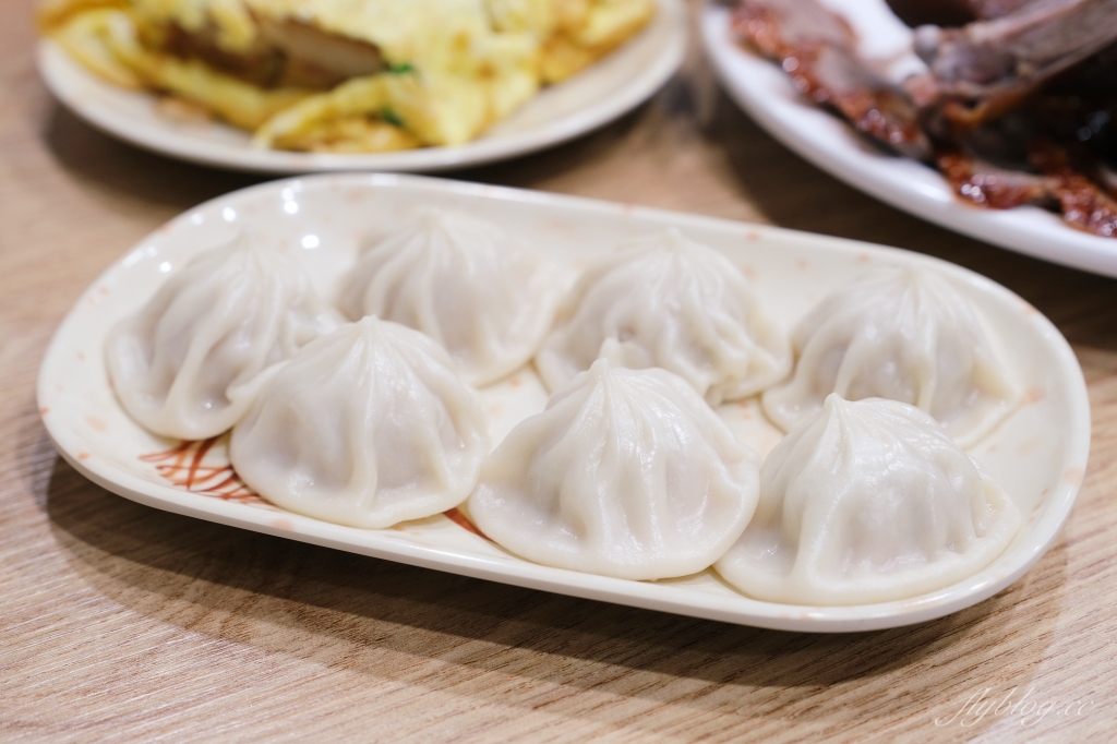 【台中南屯】炳修豆漿,早餐店也賣烤鴨,一大早就吃得到,夜貓子也有好去處 @飛天璇的口袋 【台中南屯】炳修豆漿,早餐店也賣烤鴨,一大早就吃得到,夜貓子也有好去處 @飛天璇的口袋