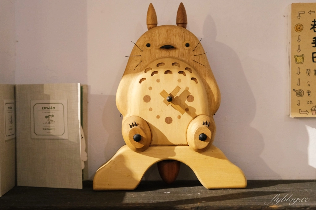 台中沙鹿｜Mitaka 3e Cafe．可愛的龍貓主題夜景餐廳，可以欣賞台中百萬夜景 @飛天璇的口袋