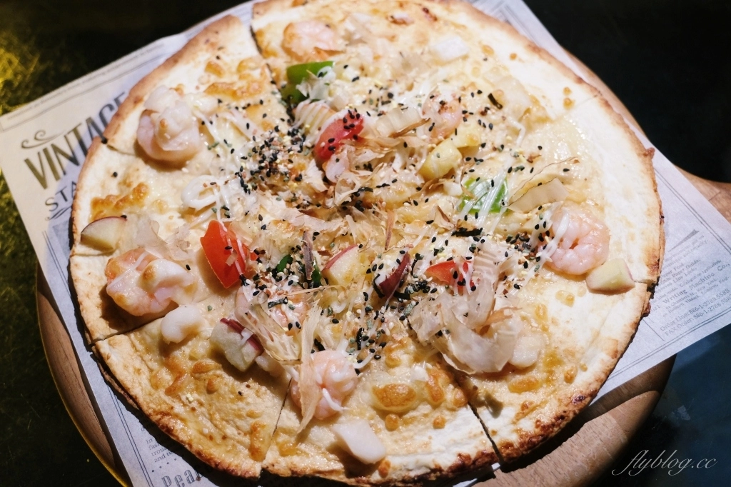 台中沙鹿｜Mitaka 3e Cafe．可愛的龍貓主題夜景餐廳，可以欣賞台中百萬夜景 @飛天璇的口袋