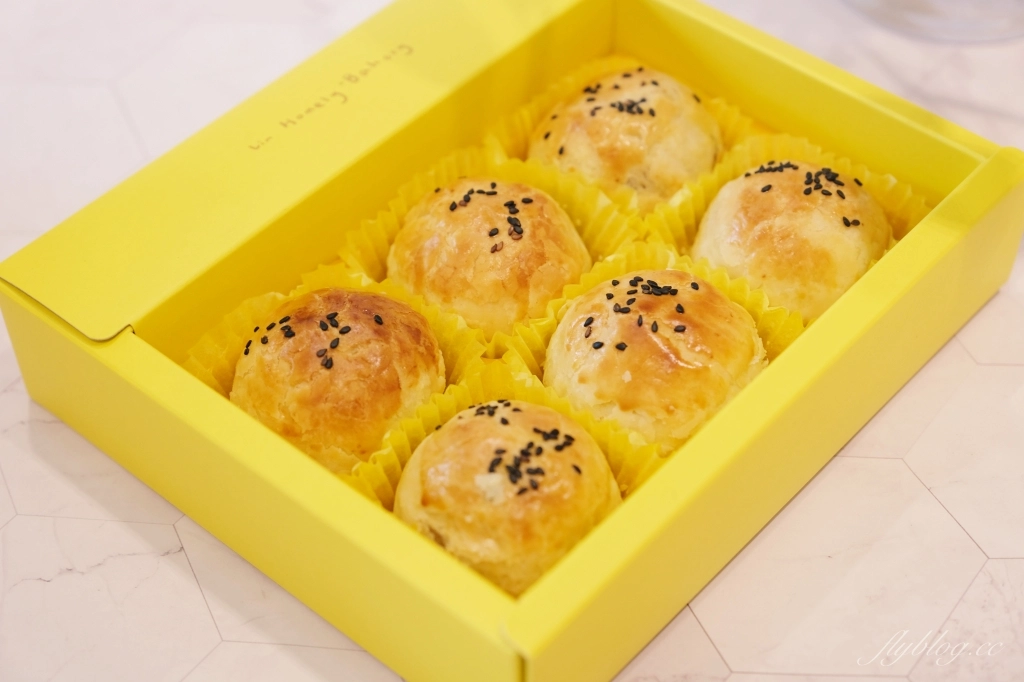 彰化美食｜林記糕餅舖．大埔市場到實體店面的蛋黃酥，三姐妹傳承父親的手藝 @飛天璇的口袋