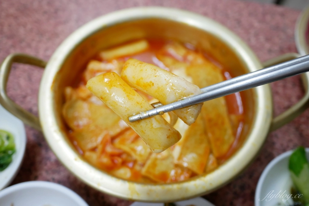 台中品川韓式小吃｜隱身住宅內的韓式料理，已經搬遷至漢口路 @飛天璇的口袋